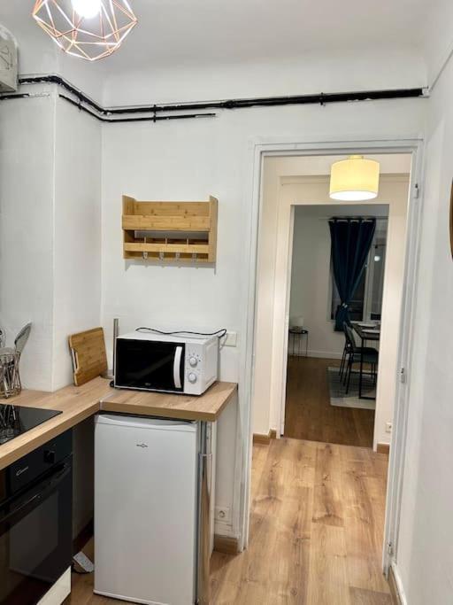 Amiens : Appartement Centre Ville Екстериор снимка